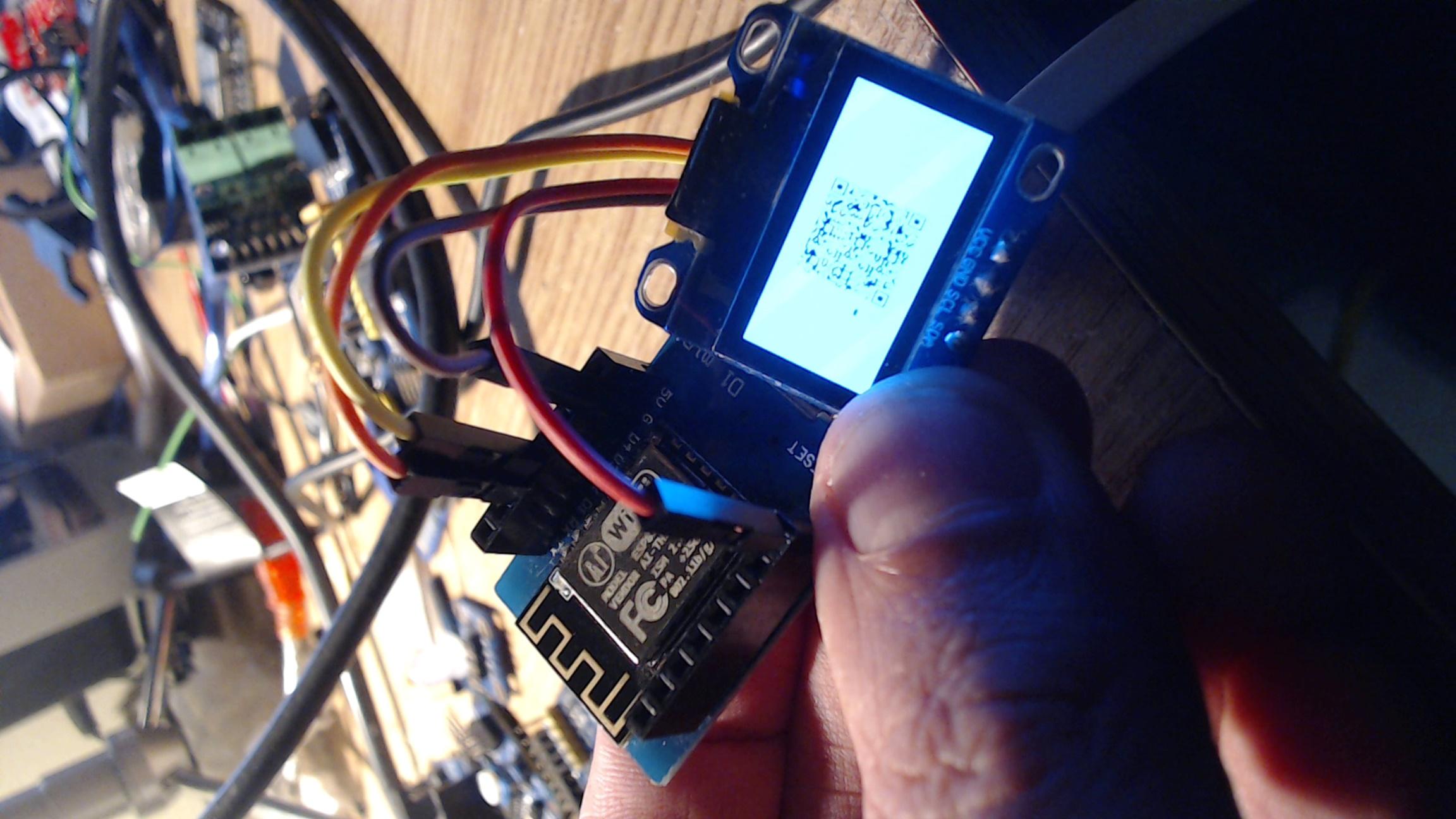 esp8266 and oled displaying QR code